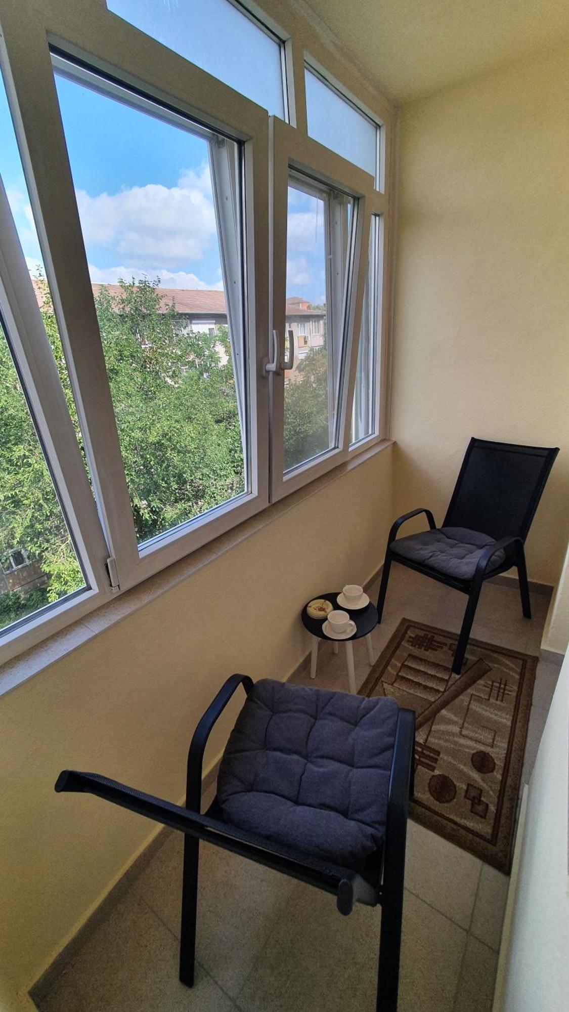 Apartament Estera Apartment ออราแด ภายนอก รูปภาพ